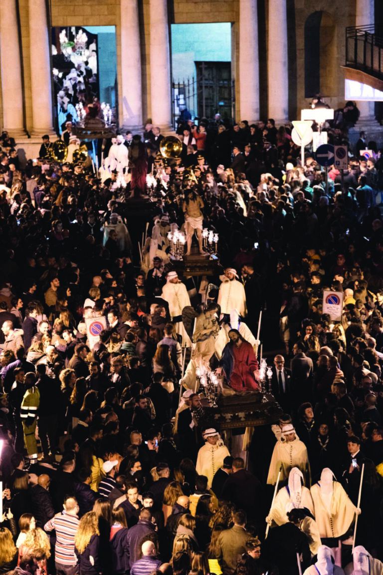 Il fascino immortale dei Riti della Settimana Santa a Taranto